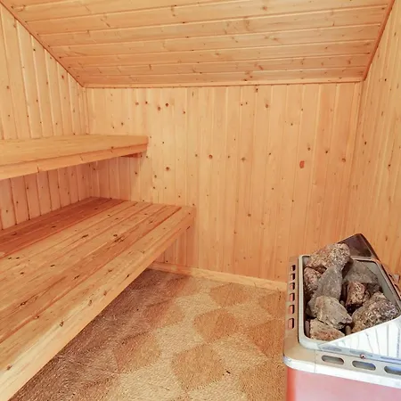 Ingwin - 250m To The Fjord By Interhome *